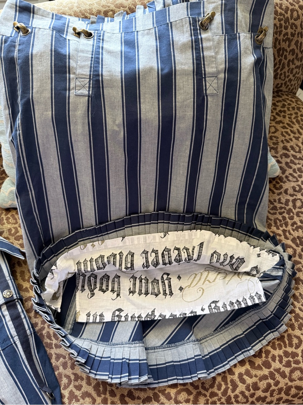 RARE L.A.M.B. Spring 2006 Suit Two-Tone Wide Blue Striped with Bows -12 - Picture 14 of 16